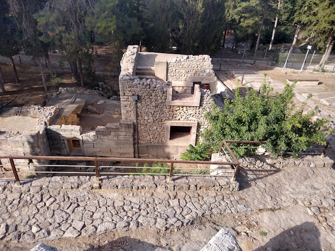 Knossos Palace