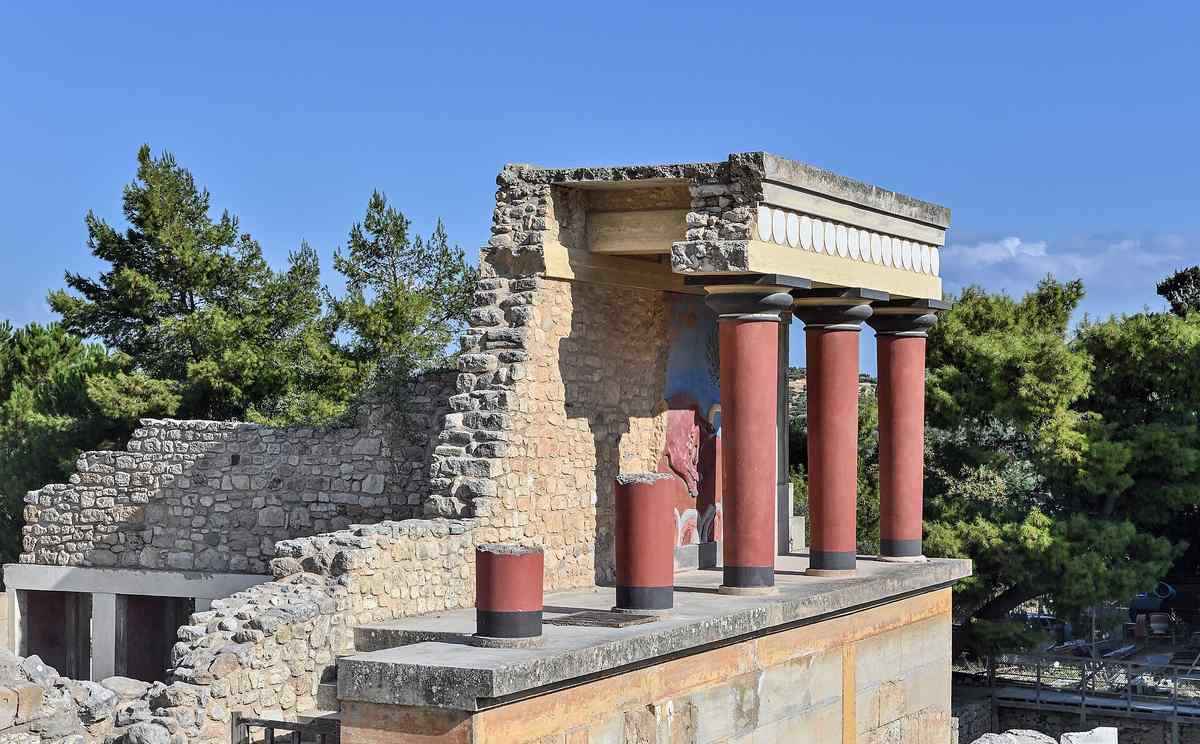 Knossos day trips