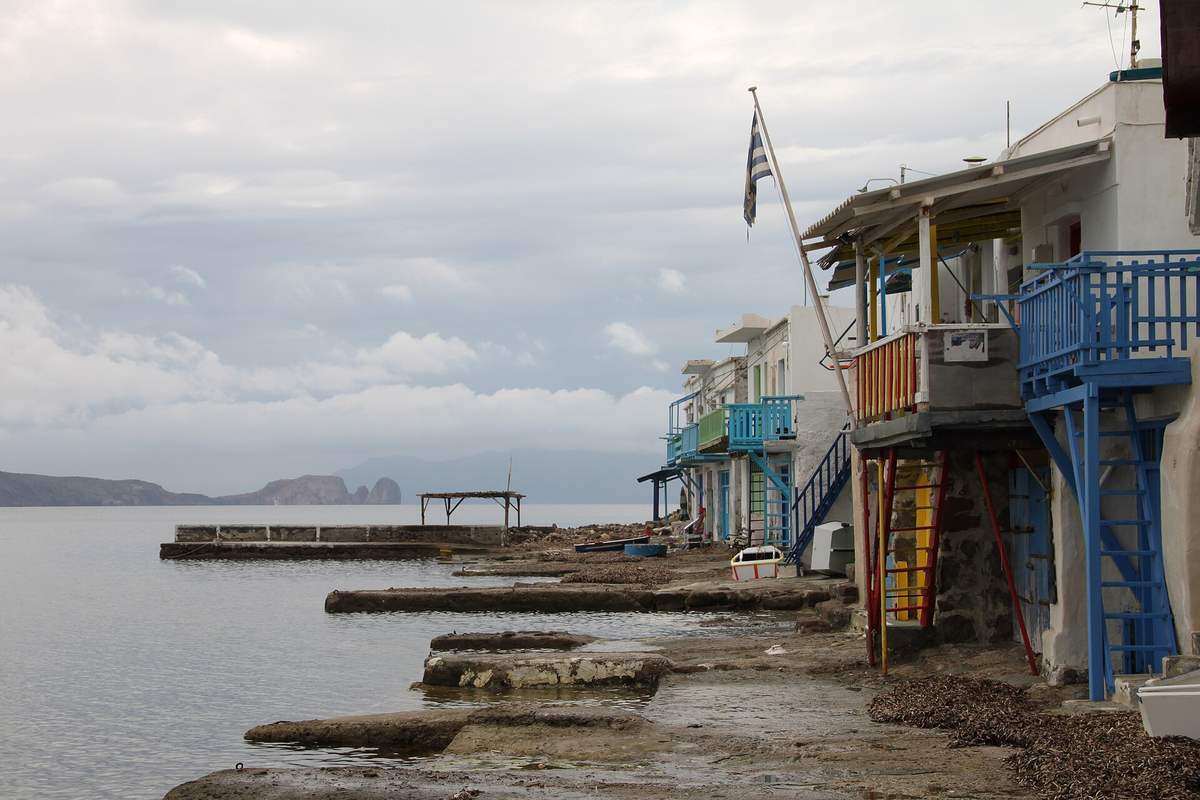Milos 5 day itinerary