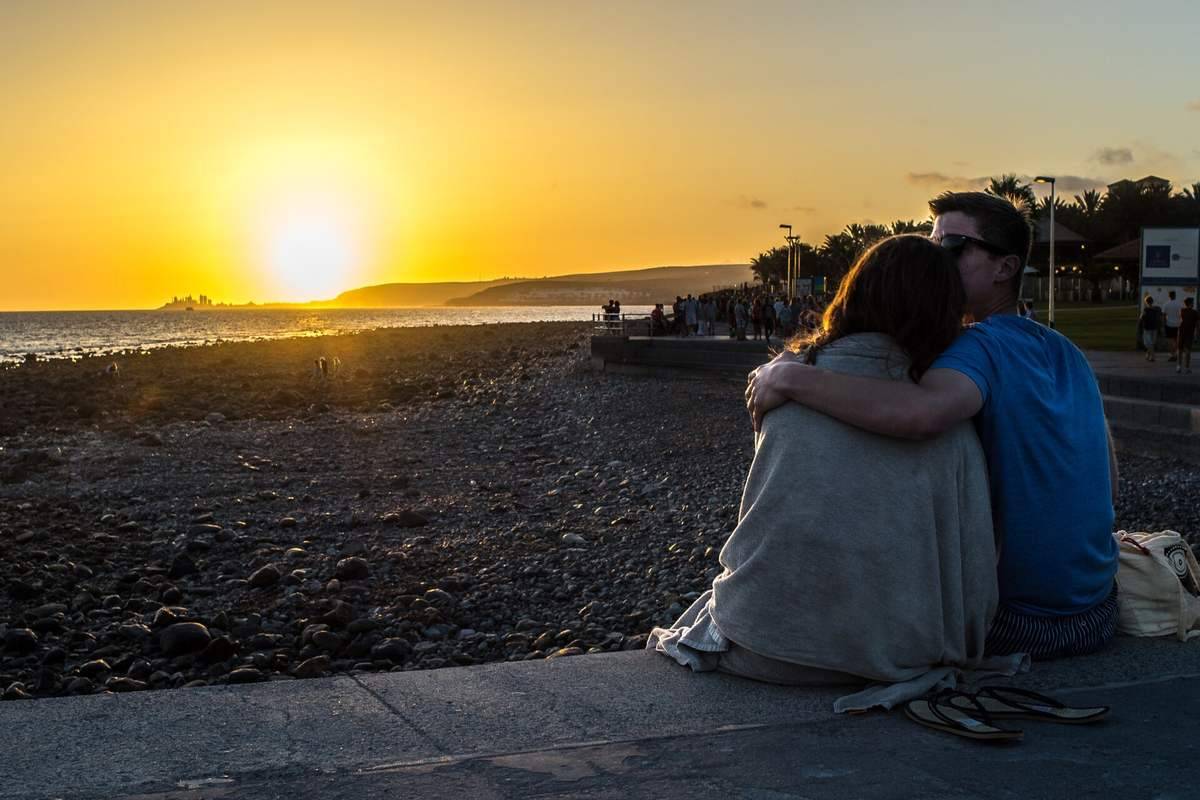 Milos honeymoon