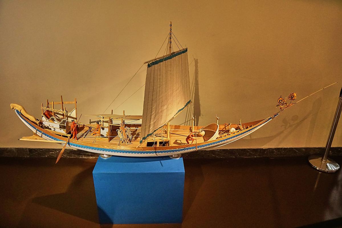 Minoan Ships and Sea Power