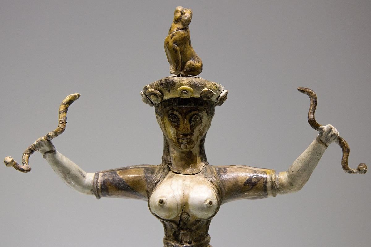 Minoan snake goddess