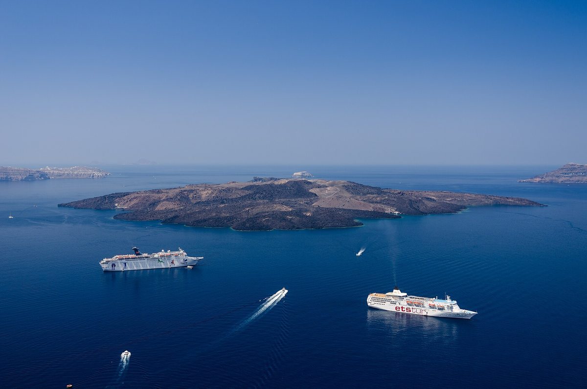 Santorini hot springs