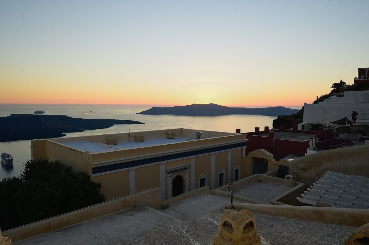 Santorini itinerary