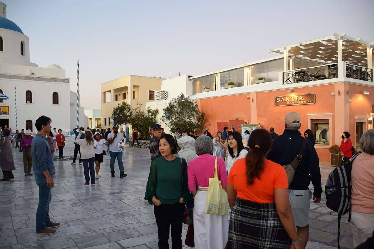 Santorini shopping