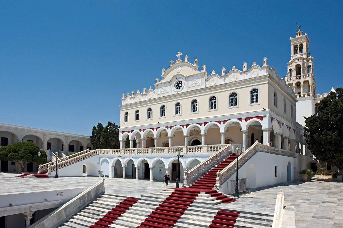 Tinos pilgrimage
