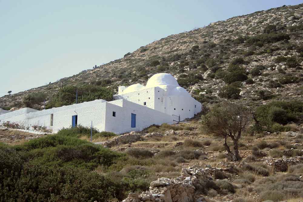 The old church of Agia Theodoti above the beach, one of the oldest on Ios