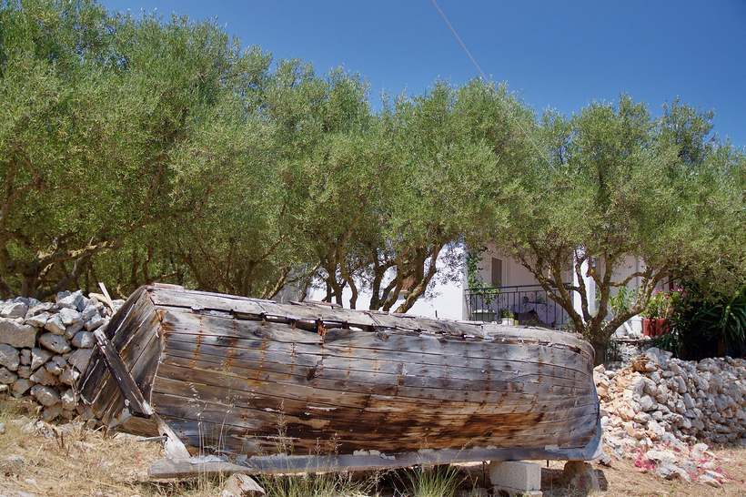Agios Nikolaos: The Northern Port of Zakynthos