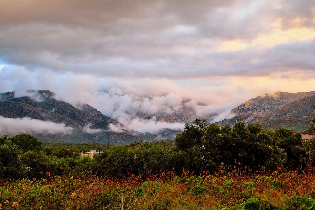 Best Time to Visit Crete: Weather, Seasons and Crowds