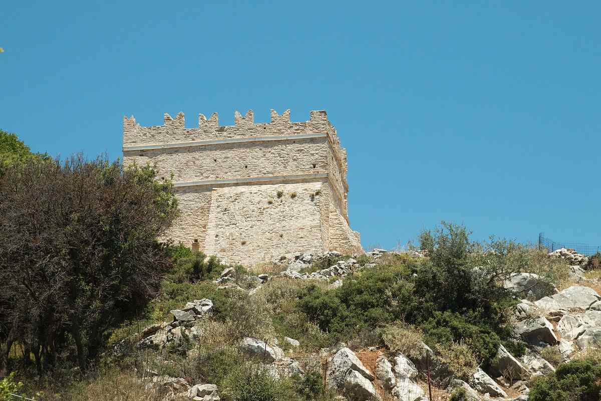 Danakos Village (Naxos)