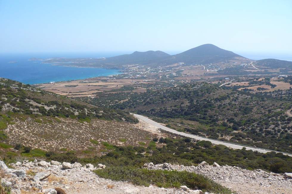 Glyfa Beach, Antiparos: A Quiet Beach Facing Paros