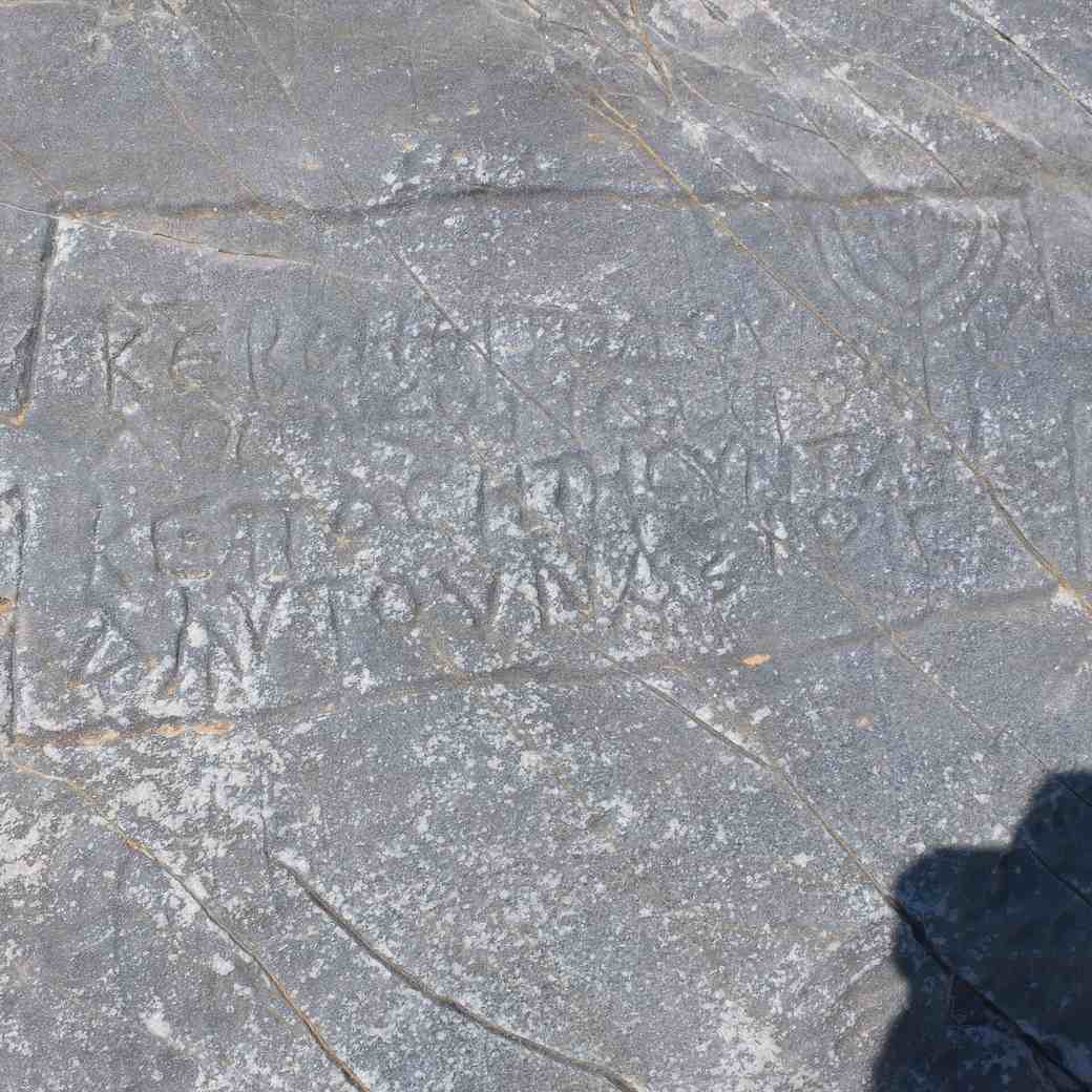 Grammata Beach on Syros: The Cove of Ancient Rock Inscriptions