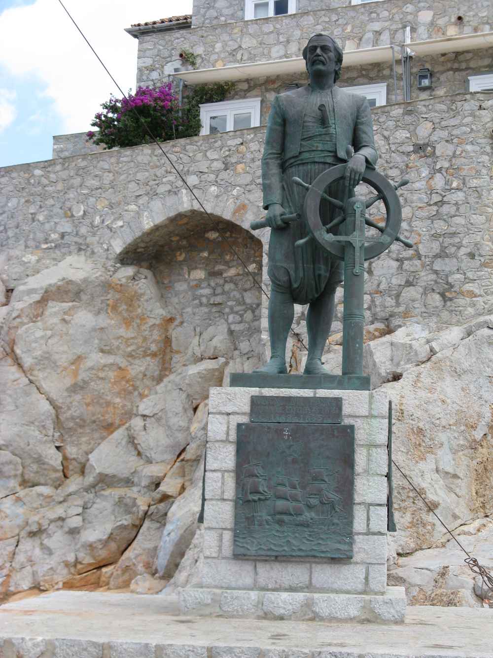 The statue of Admiral Andreas Miaoulis on the waterfront, a hero of Hydra history