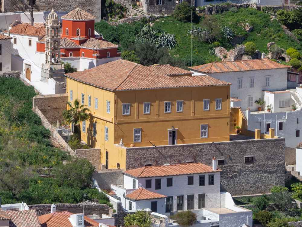 Hydra mansions: the grand stone Koundouriotis archontiko above the harbour town