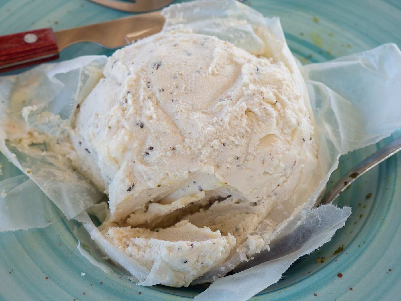 Skotyri, the spicy soft cheese unique to the island of Ios
