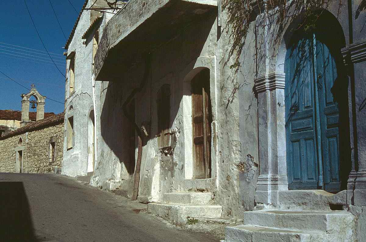 Margarites: Crete's Traditional Pottery Village
