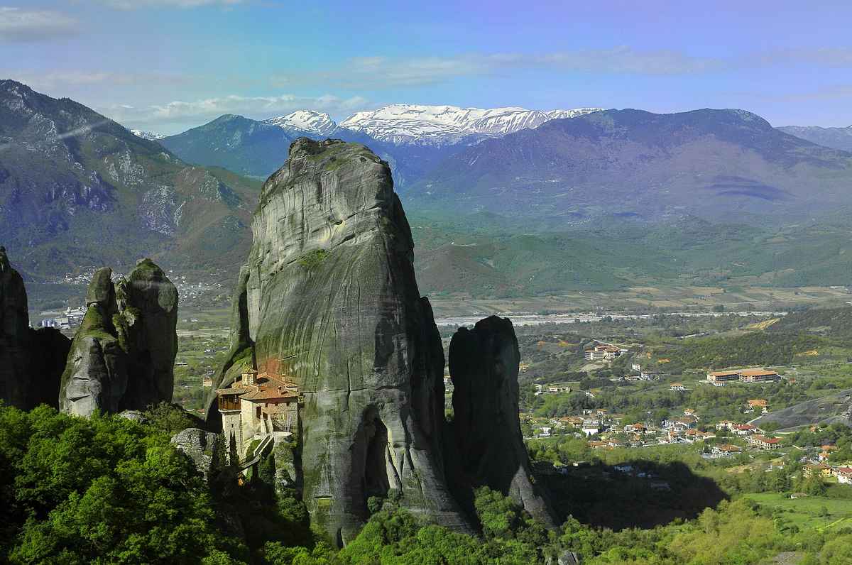Meteora Tours: Guided Trips, Sunset & Hiking Tours