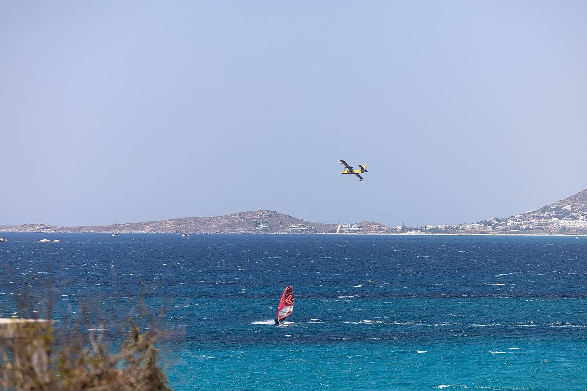 Windsurfing & Kitesurfing in Naxos