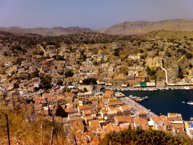 pedi symi