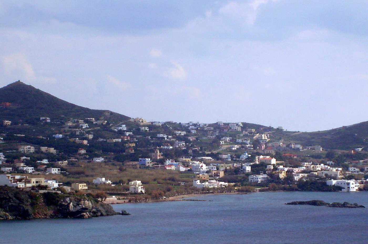 Poseidonia (Delagrazia) on Syros: The Aristocratic Villa Village of the Southern Coast