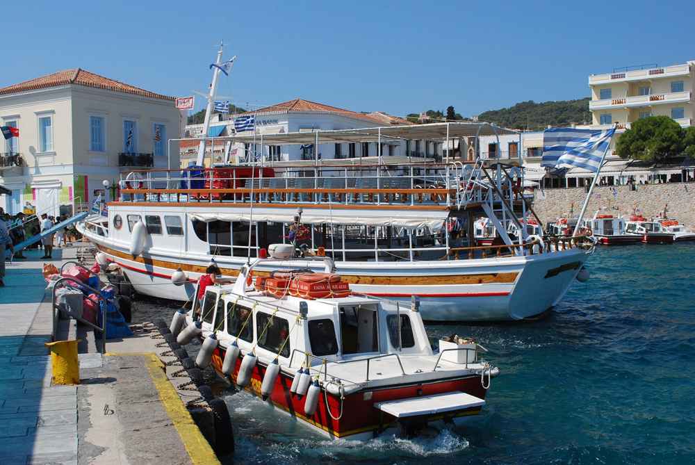 Spetses, Greece — 20090730 spetsai052