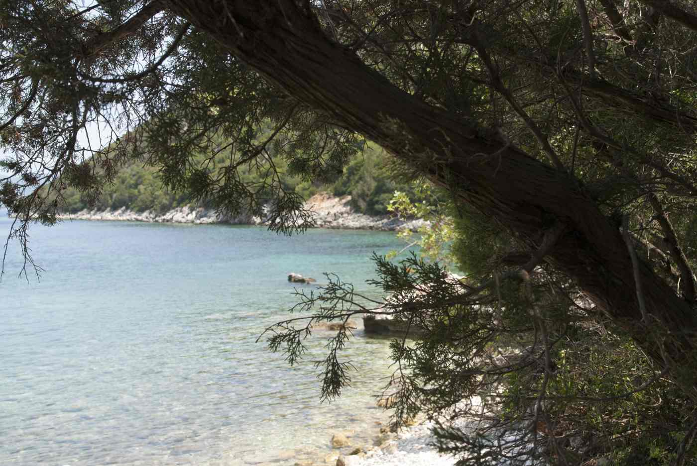 Antisamos beach and turquoise bay near Sami, Kefalonia