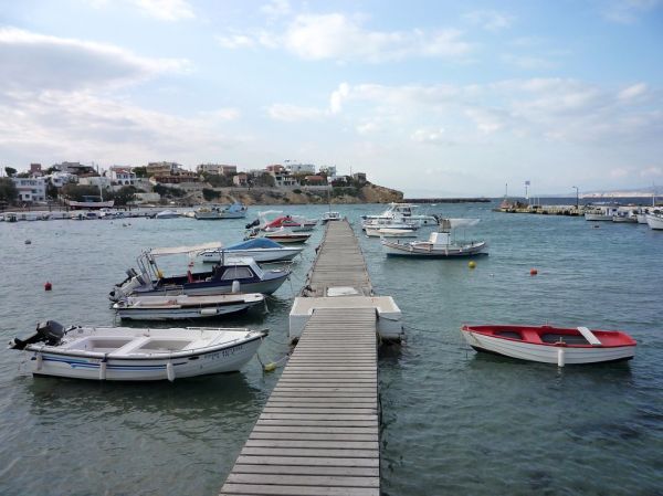 Fishing boats and the jetty in the harbour of Souvala, Aegina