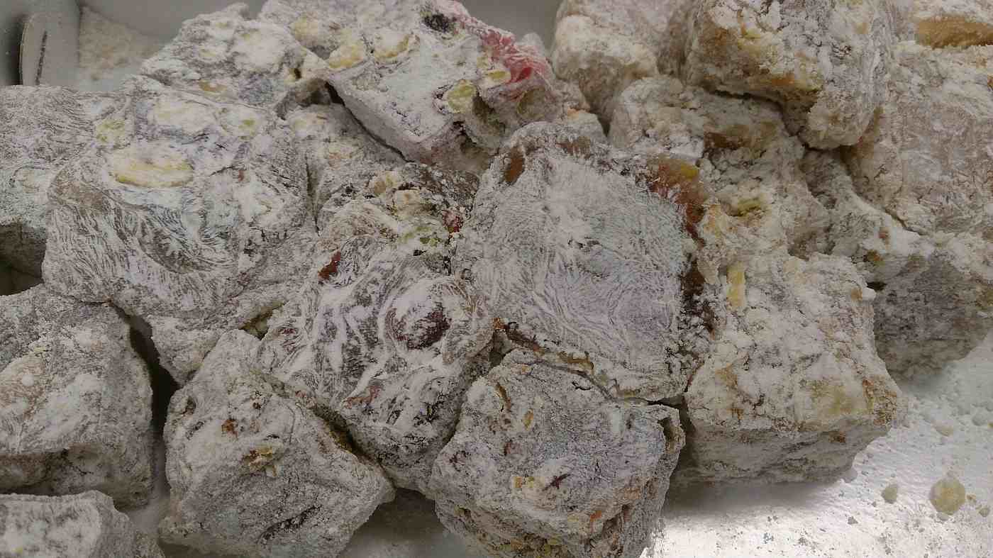 Syros Loukoumi: The Island's Signature Sweet and Its Ermoupoli Tradition