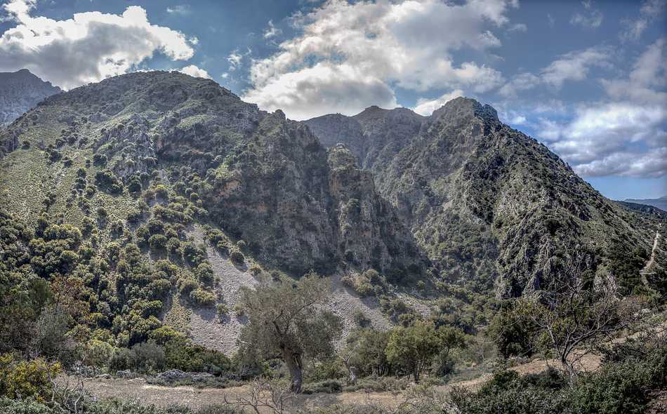 Thripti: Crete's Hidden Mountain Village Above Ierapetra