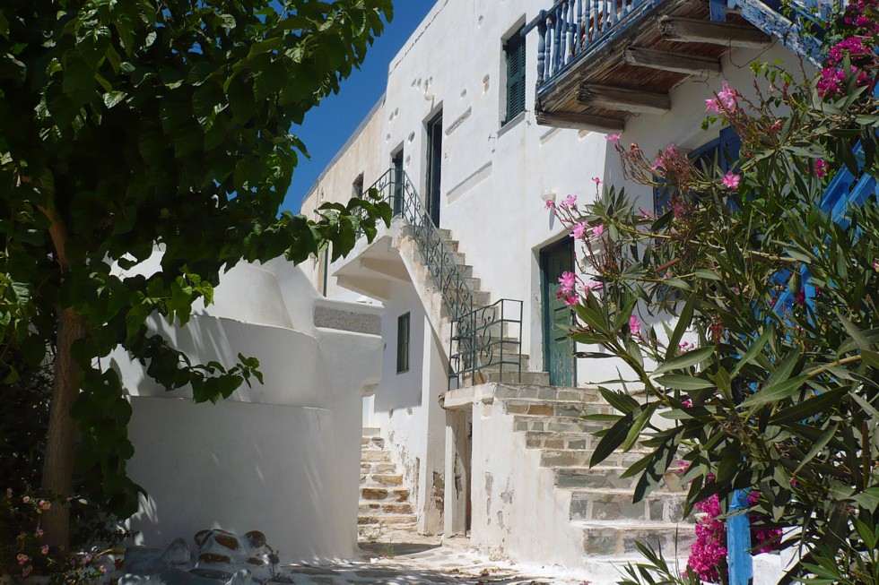 Where to Stay on Antiparos: Town, Beaches and Camping