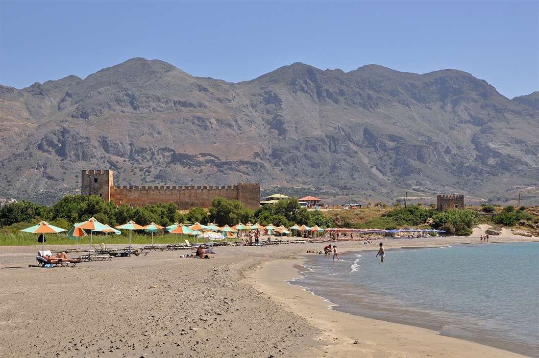 Frangokastello, Crete: the Venetian fortress above the shallow sandy beach below the White Mountains