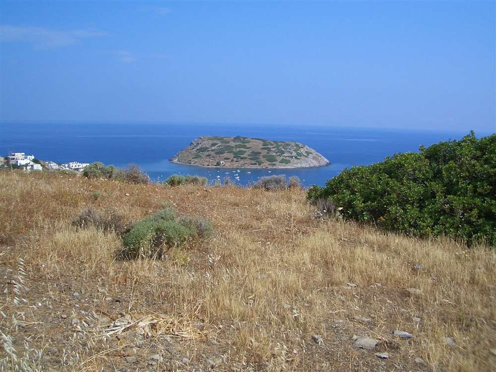 The fishing village of Mochlos on the Gulf of Mirabello in eastern Crete, with the Minoan islet in its bay