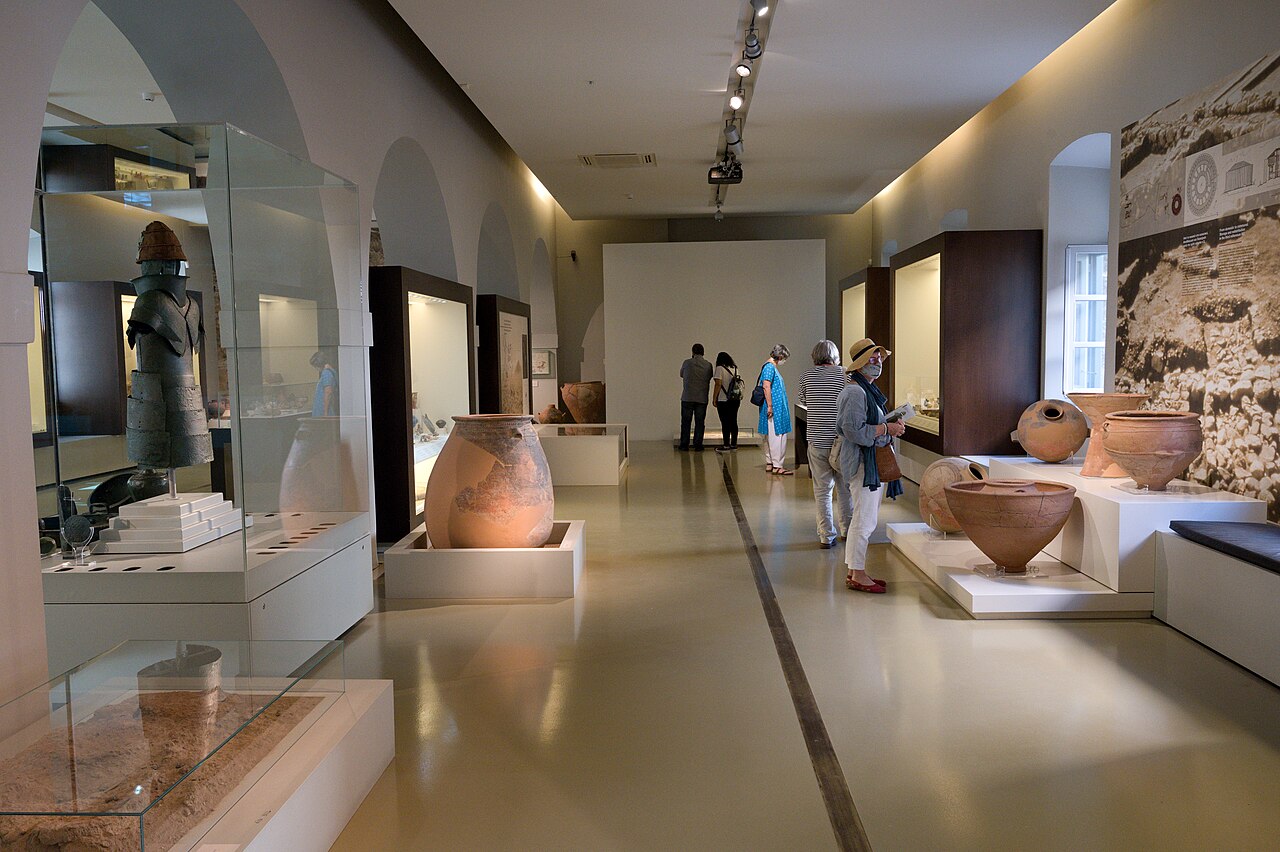 Bronze Age collections in the Archaeological Museum of Nafplio