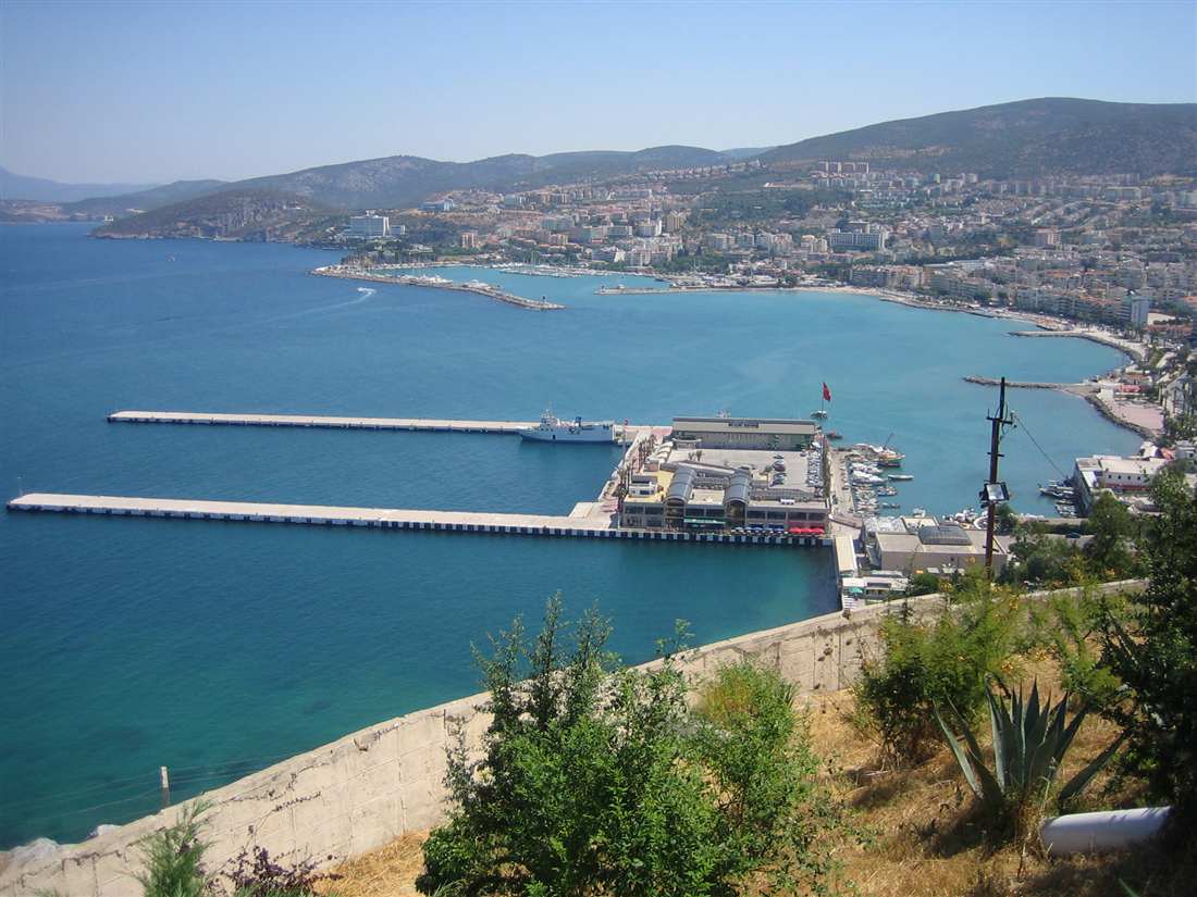 Kusadasi bay and harbour, a coastal base for visiting Ephesus