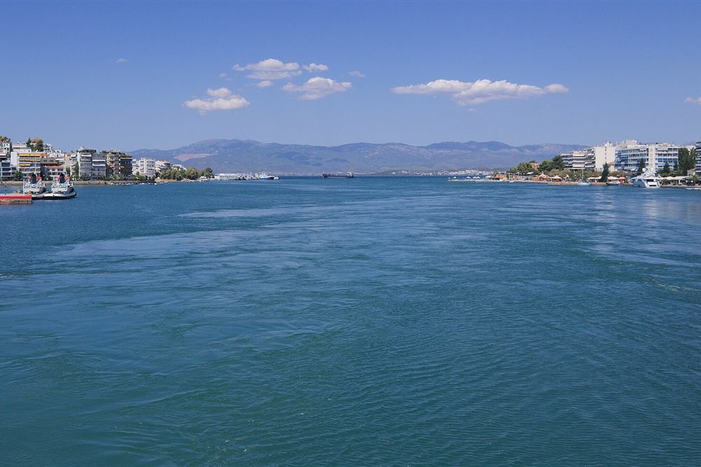 The Euripus strait at Chalkida, with the current running between the two banks
