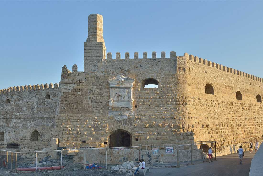 The Koules Venetian fortress on the harbour of Heraklion in evening light