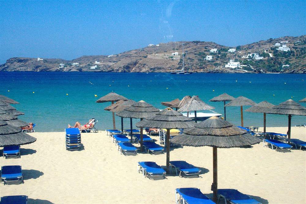 Mylopotas beach on Ios, where most boat trips depart