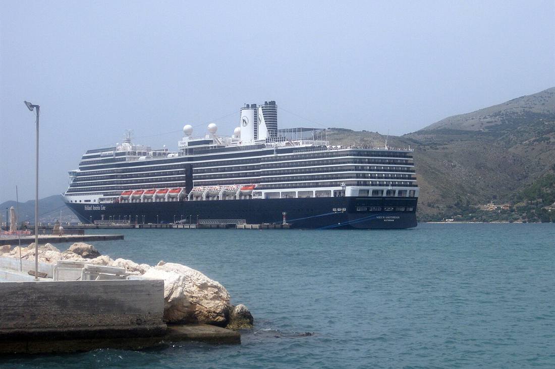 A cruise ship berthed at the Argostoli quay on Kefalonia