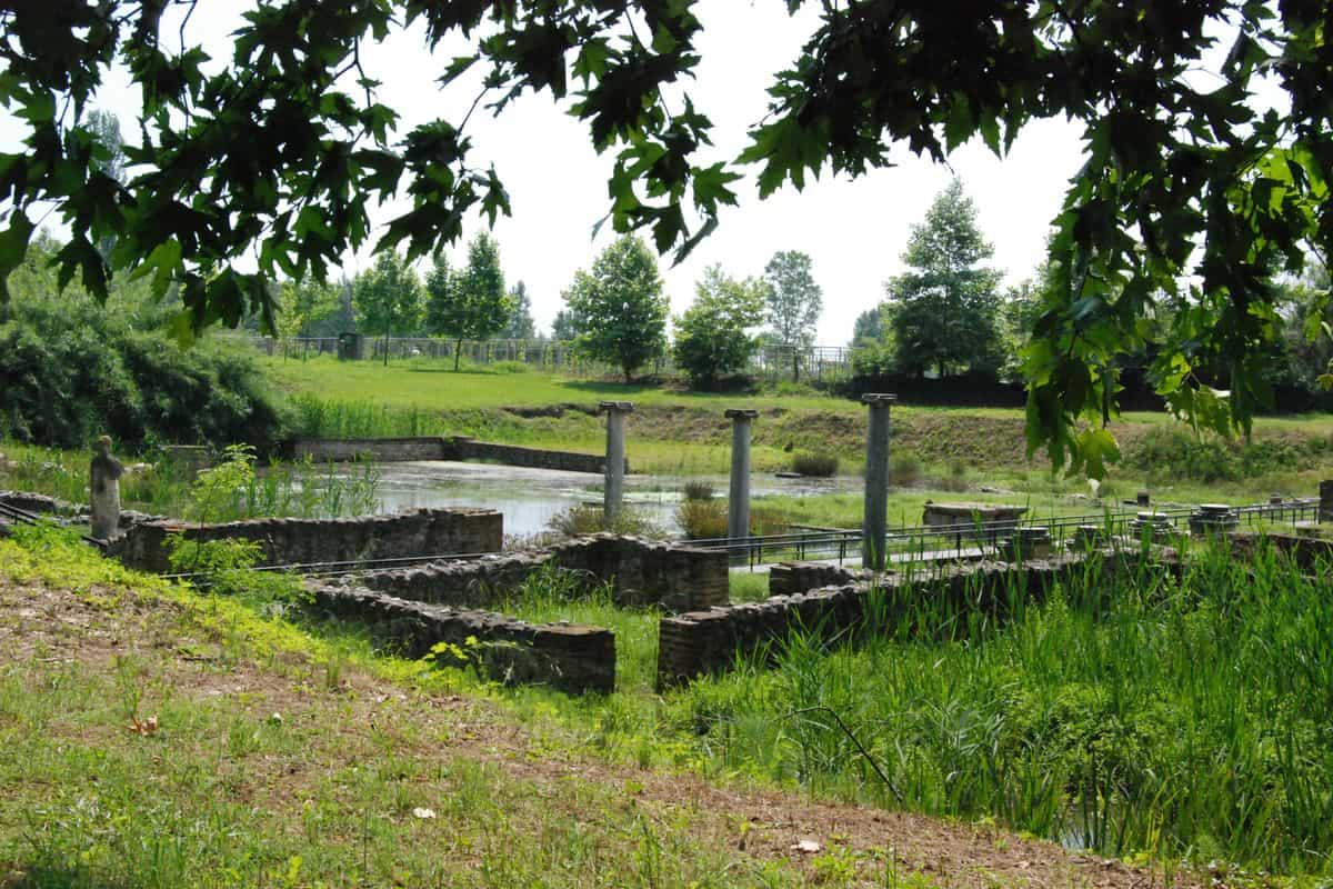 Dion tours in the Dion Archaeological Park, with ruins, standing columns and spring water at the foot of Mount Olympus