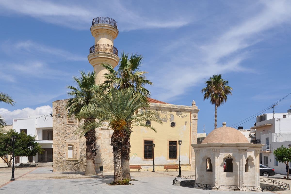 The minaret and fountain pavilion in the old quarter of Ierapetra, a drop-off for Ierapetra transfers