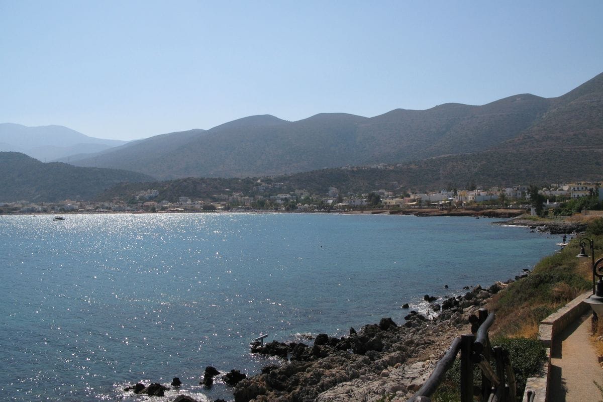 The bay of Stalis next to Malia, a drop-off for Malia transfers