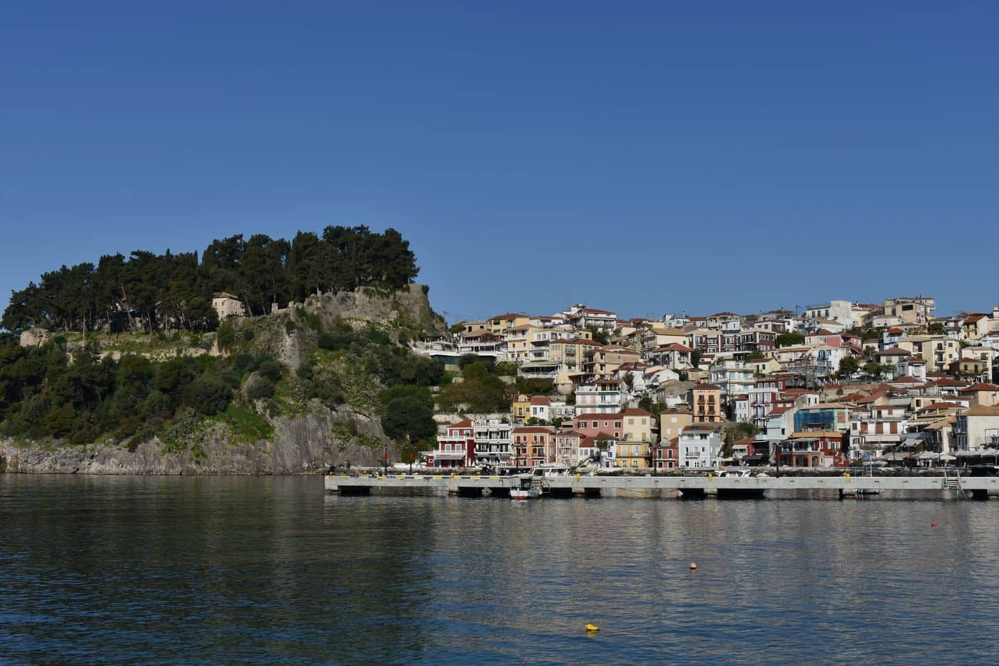 Parga and its Venetian castle, where Parga transfers end