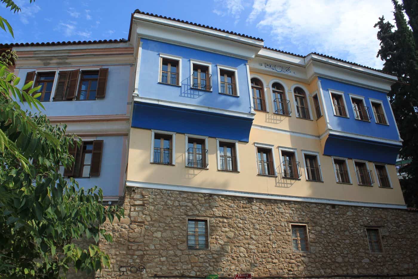 Veria tours in Barbouta, the old Jewish quarter of Veria, with its restored traditional mansions
