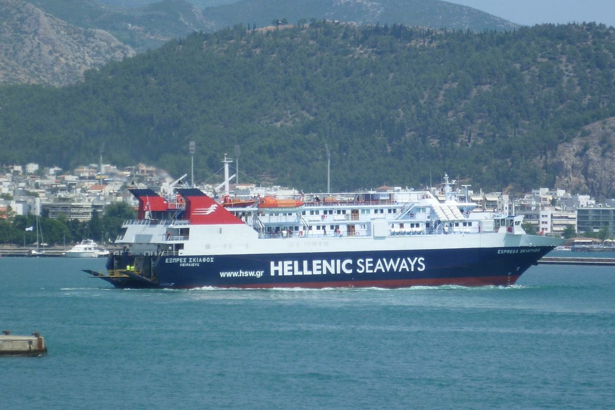 A Sporades ferry leaving Volos, one of the ships Volos port transfers meet